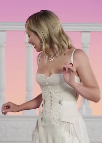 Emily rudd page leaked private photo uncensored HD quality