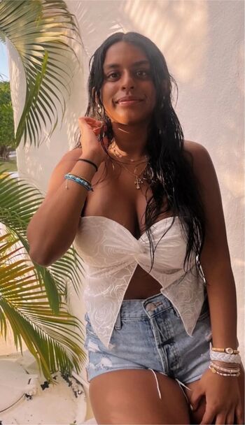 Emily santttt leaked private photo uncensored HD quality