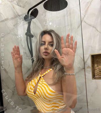 Emilybee page leaked private photo uncensored HD quality