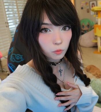 Emiru  page leaked private photo uncensored HD quality