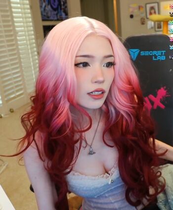 Emiru  page leaked private photo uncensored HD quality