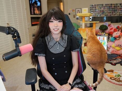 Emiru  page leaked private photo uncensored HD quality