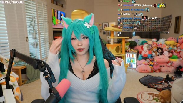 Emiru  page leaked private photo uncensored HD quality