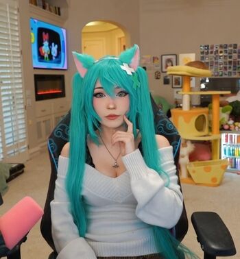 Emiru  page leaked private photo uncensored HD quality