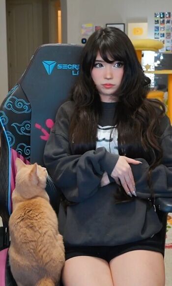 Emiru leaked private photo uncensored HD quality
