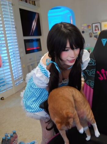 Emiru  page leaked private photo uncensored HD quality