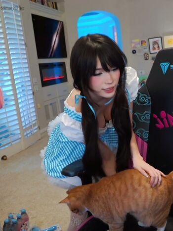 Emiru  page leaked private photo uncensored HD quality