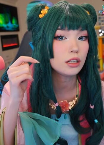 Emiru  page leaked private photo uncensored HD quality