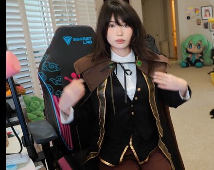Emiru  page leaked private photo uncensored HD quality