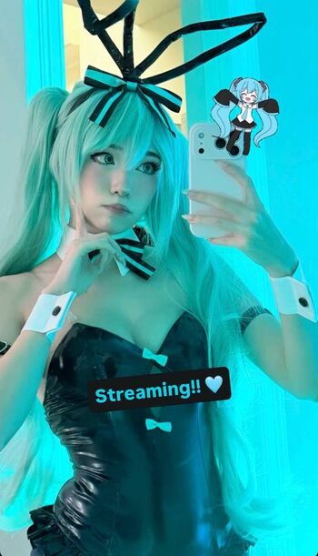 Emiru  page leaked private photo uncensored HD quality