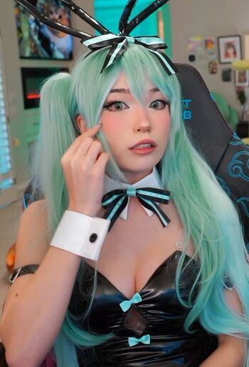 Emiru  page leaked private photo uncensored HD quality