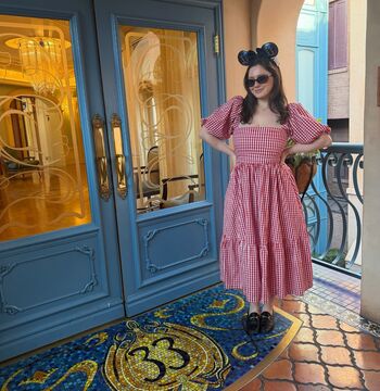 Emma kenney  page leaked private photo uncensored HD quality