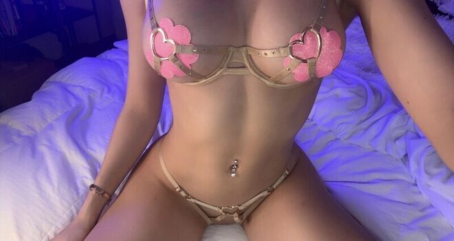 Emma louise leaked private photo uncensored HD quality
