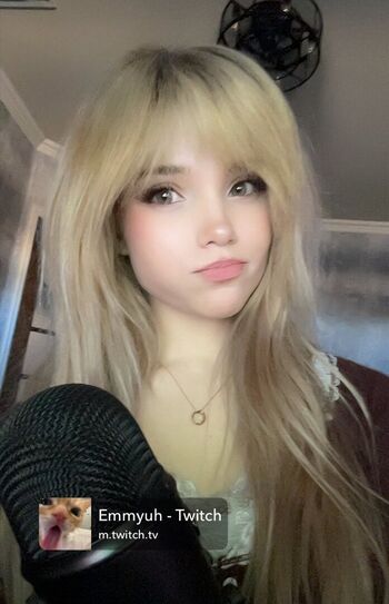 Emmyuh leaked private photo uncensored HD quality