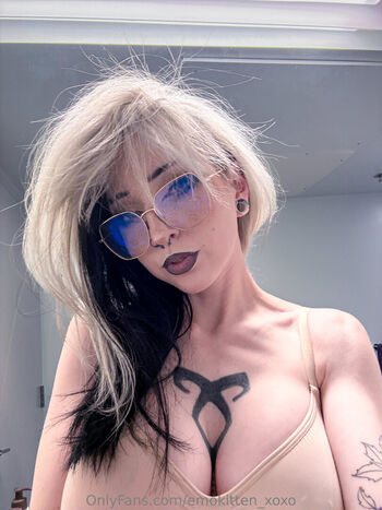 Emokitten xoxo page leaked private photo uncensored HD quality