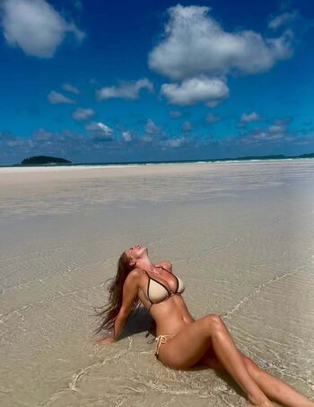 Erin currie leaked private photo uncensored HD quality