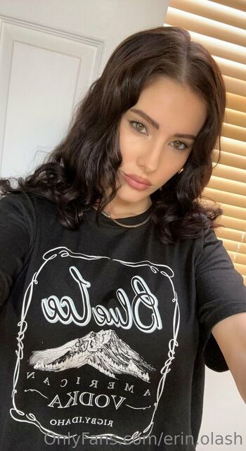 Erin olash  page leaked private photo uncensored HD quality