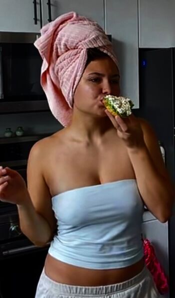 Ester dobrik page leaked private photo uncensored HD quality