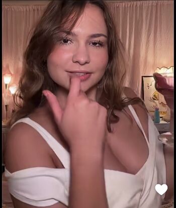 Ester dobrik page leaked private photo uncensored HD quality