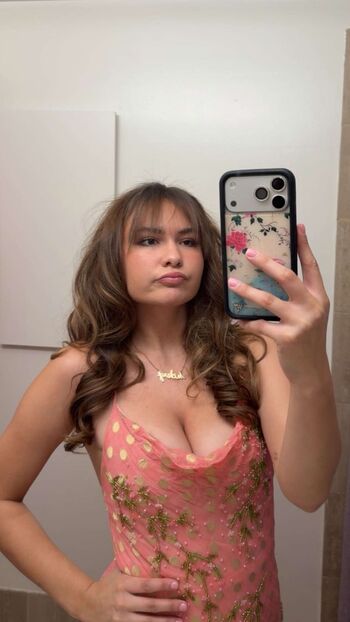 Ester dobrik page leaked private photo uncensored HD quality
