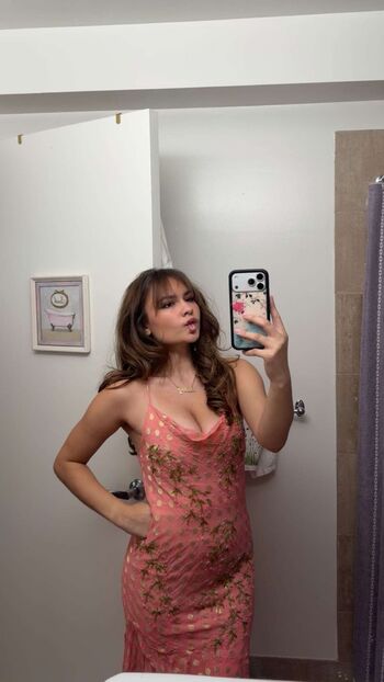 Ester dobrik page leaked private photo uncensored HD quality