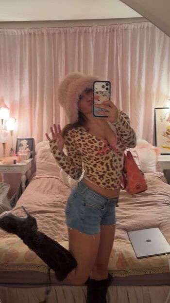 Ester dobrik page leaked private photo uncensored HD quality