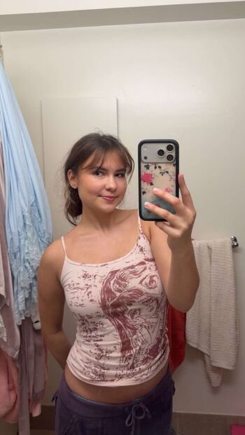 Ester dobrik page leaked private photo uncensored HD quality