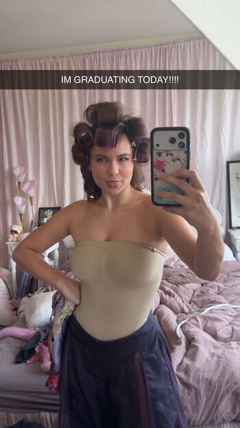 Ester dobrik page leaked private photo uncensored HD quality