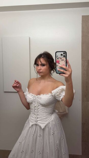 Ester dobrik page leaked private photo uncensored HD quality