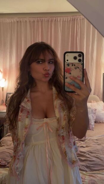 Ester dobrik page leaked private photo uncensored HD quality