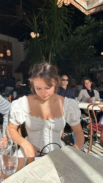 Ester dobrik page leaked private photo uncensored HD quality