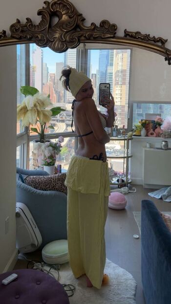 Ester dobrik leaked private photo uncensored HD quality
