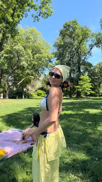 Ester dobrik leaked private photo uncensored HD quality