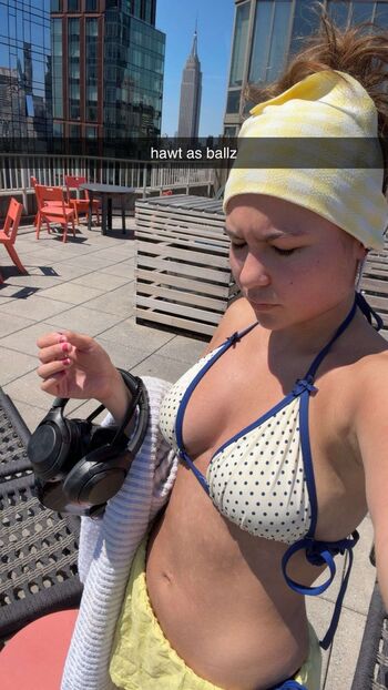 Ester dobrik leaked private photo uncensored HD quality