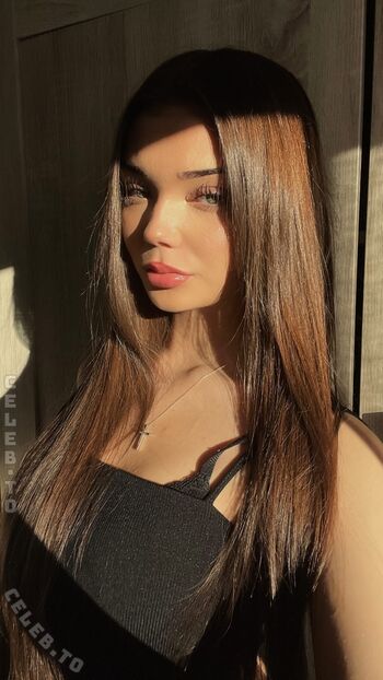 Etiennee lng leaked private photo uncensored HD quality