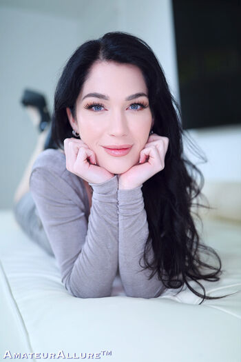 Evelyn claire page leaked private photo uncensored HD quality