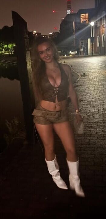 Evierosejj leaked private photo uncensored HD quality