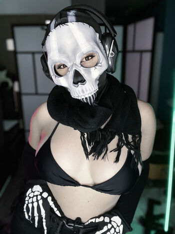 Ezy summers cosplay leaked private photo uncensored HD quality