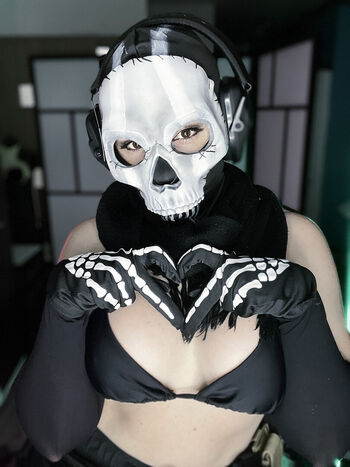 Ezy summers cosplay leaked private photo uncensored HD quality