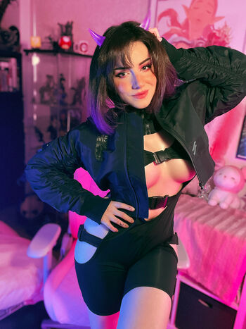 Ezy summers cosplay page leaked private photo uncensored HD quality