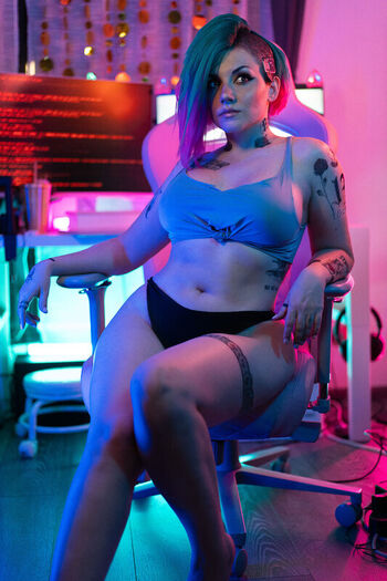Ezy summers cosplay page leaked private photo uncensored HD quality