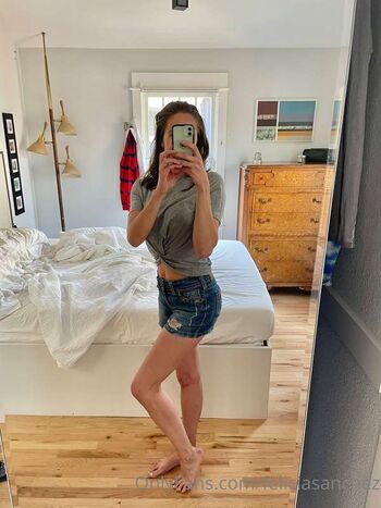 Felicialovesponch page leaked private photo uncensored HD quality