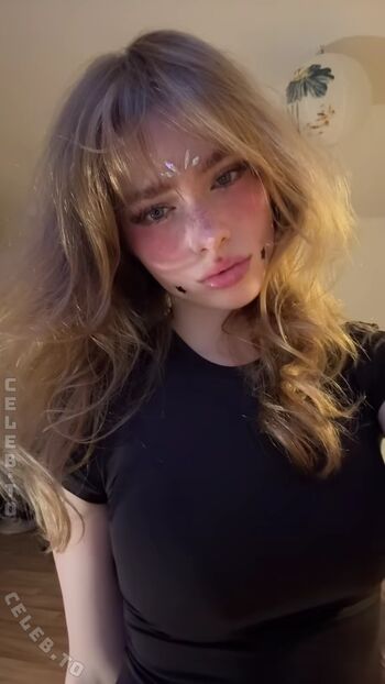 Felinenyaa leaked private photo uncensored HD quality