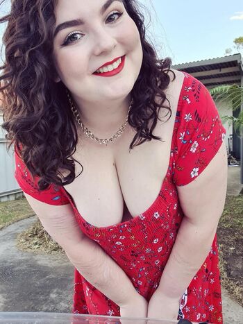 Fen next door leaked private photo uncensored HD quality