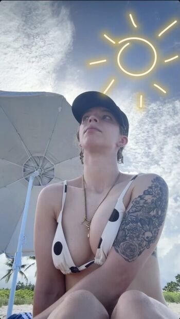 Fitlittledean leaked private photo uncensored HD quality