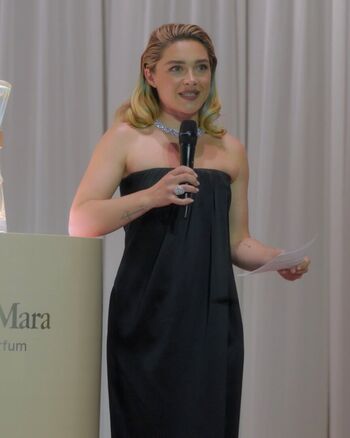 Florence pugh  page leaked private photo uncensored HD quality
