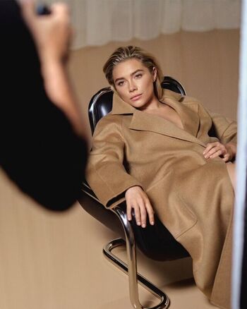 Florence pugh  page leaked private photo uncensored HD quality