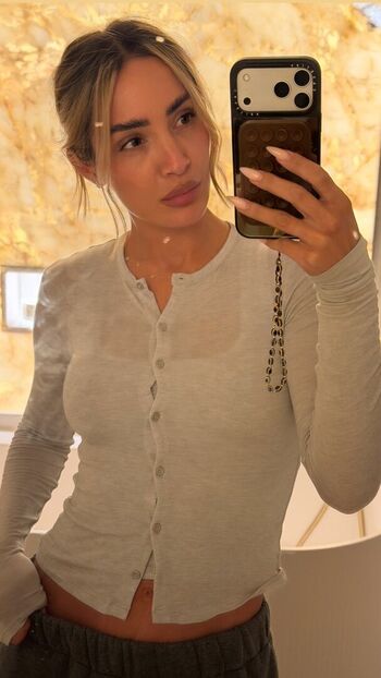 Frankie bridge  page leaked private photo uncensored HD quality