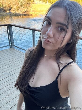 Giannagreyx page leaked private photo uncensored HD quality