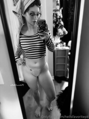 Gigi dolan  page leaked private photo uncensored HD quality
